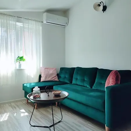 Apartman Jelena Podstrana Exterior foto